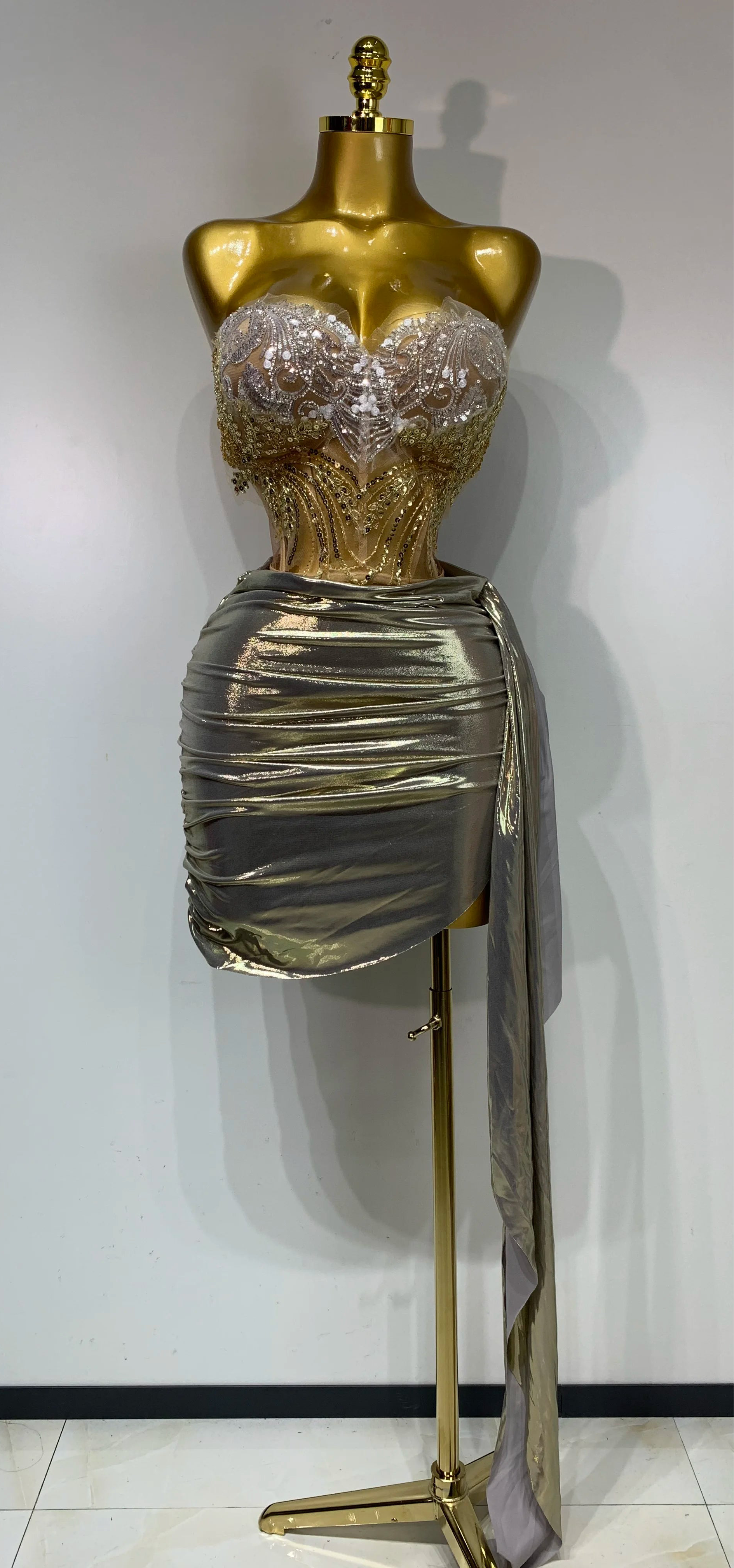 Women Sexy Strapless Sequins Rhinestone Gold Dress Glitter Two Pieces Sets Birthday Evening Party Night Club Singer Stage Outfit